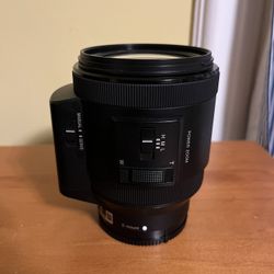Sony power zoom 18-200mm e-mount OSS camera lens