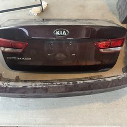 Tapa Cofre Kia Óptima 