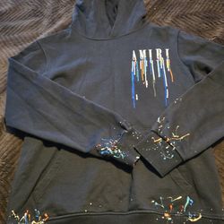 Black with other colors Size L