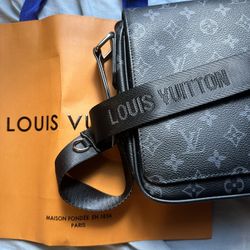 Lv Messenger Bag