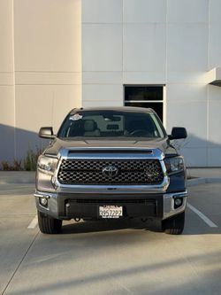 2019 Toyota Tundra CrewMax