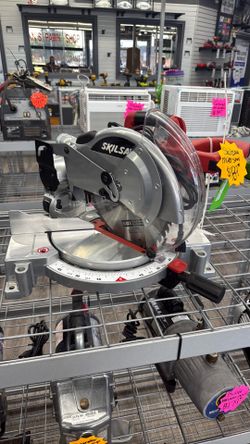 Skilsaw Miter saw