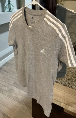 Camiseta Adidas
