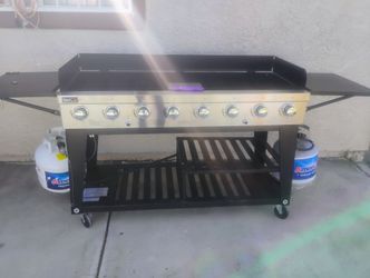 8 Burner Gual BBQ  Grill