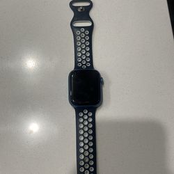 Apple Watch Series 7 45mm blue