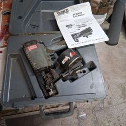 Senco  Coil Roof Nail Gun