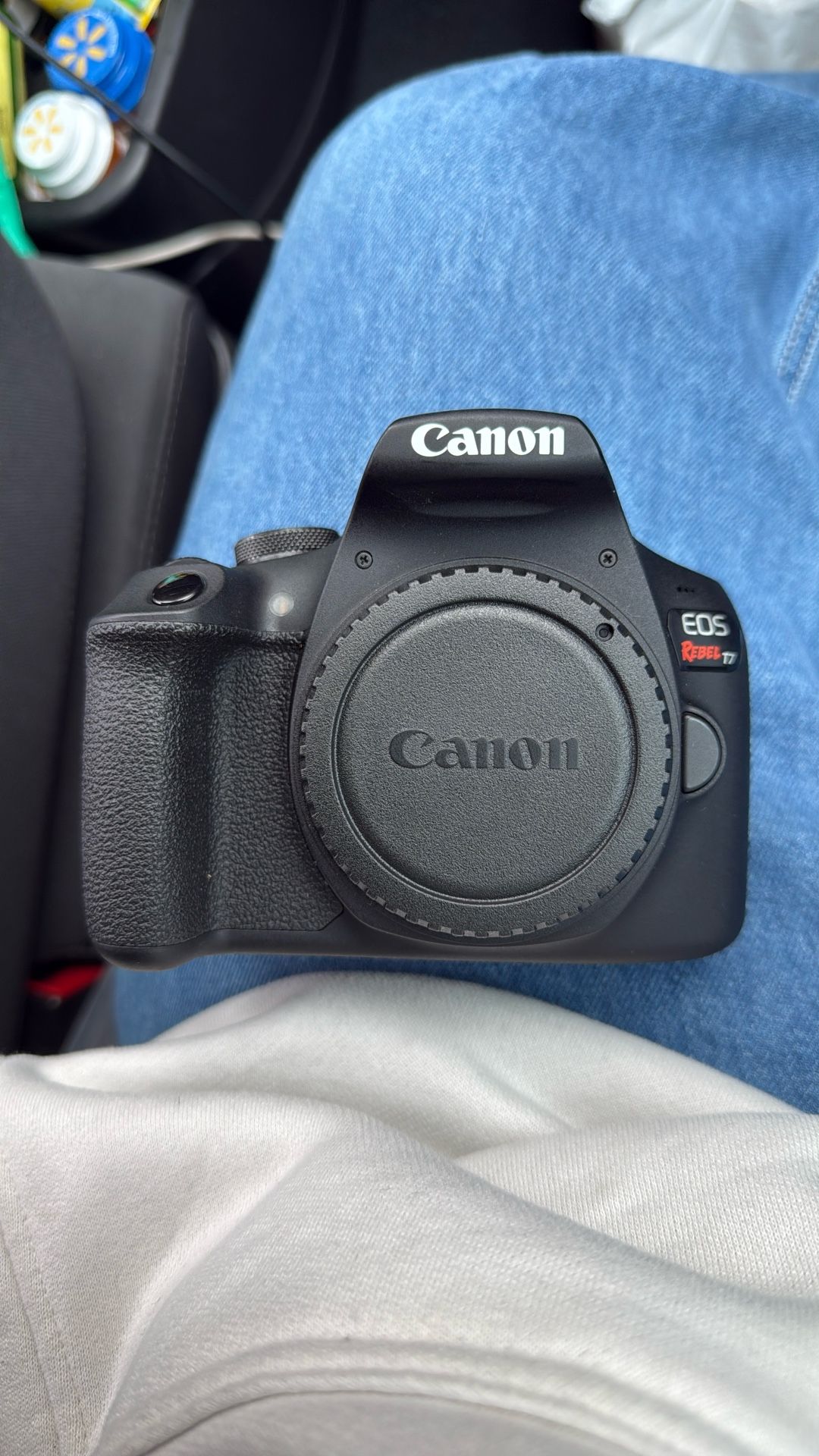 CANON REBEL T7 With 75-300mm Lens