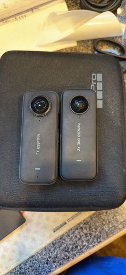 Insta360 X3 + Insta360 One X2 Bundle