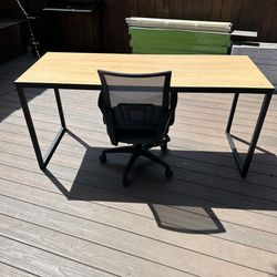 ZINUS Jennifer 63 Inch Computer Workstation / Office Desk - Black Frame & Natural Top Comes With Chair As Well 