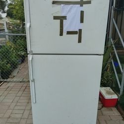 Hay I Am Asking $50.00 For The Freezer Okay 