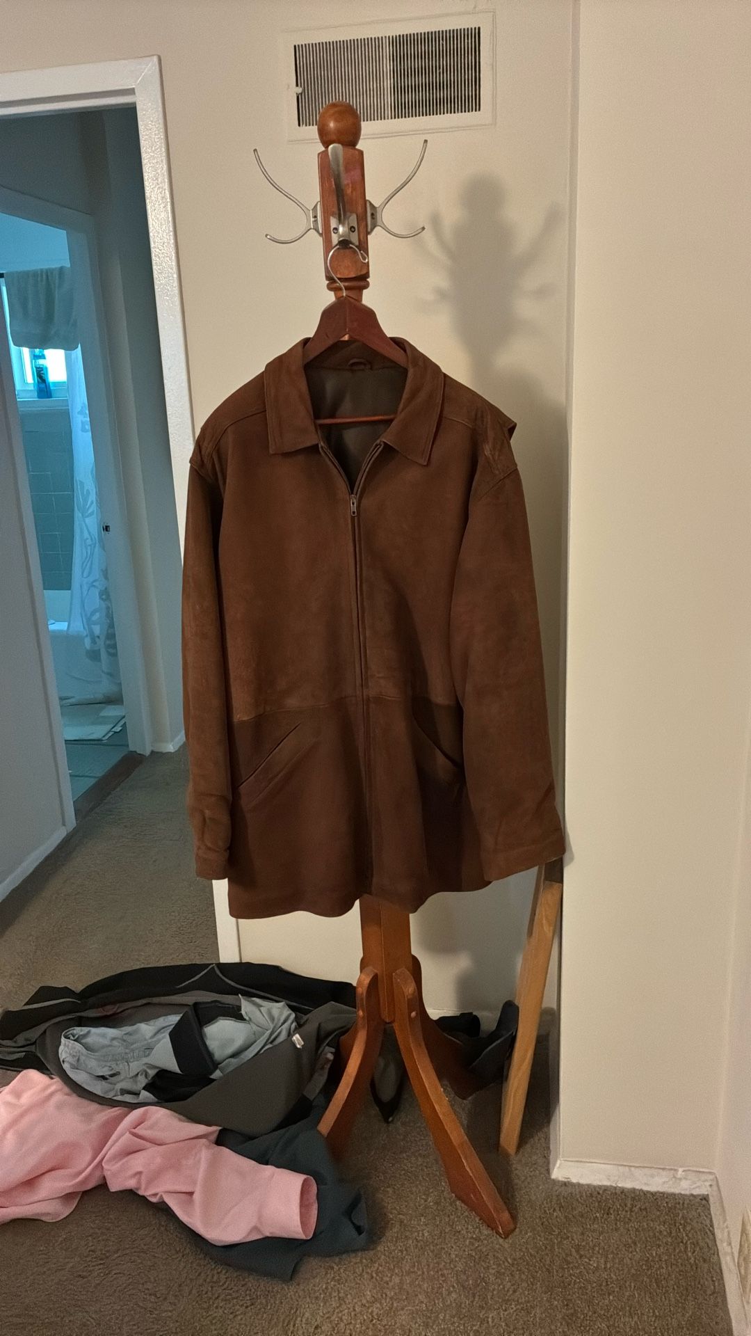 Suede Coat, Heavy Winter-like New , Mens XXL