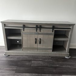 Console/TV Stand/Storage Shelves