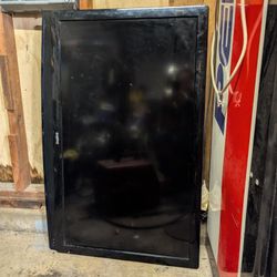 60 Inch Flat screen Tv