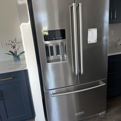 Kitchen Aid Refrigerator 26.8 cu. ft.