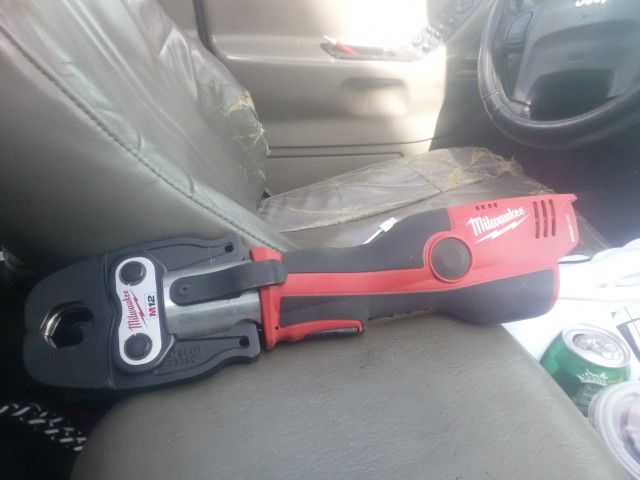M12 Press Tool