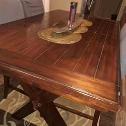 6 Chairs Dinning Table Good Condition 63,5x38 Tall 35"  Chairs Have Polyester Covers Asking For $280 Obo 