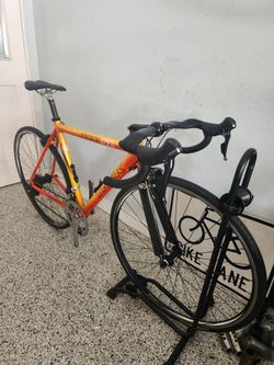 🔥🚲🔥Trek 1000 Road Bike(52cm)upgraded 🔥🚲🔥