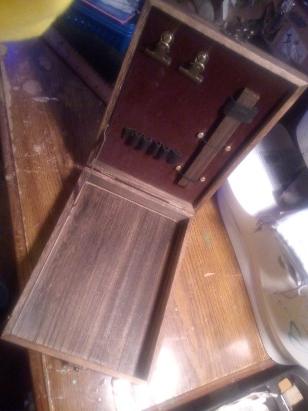 Portable Artist Wooden Box/ messenger bag  for art supplies ,a storage for traveling 