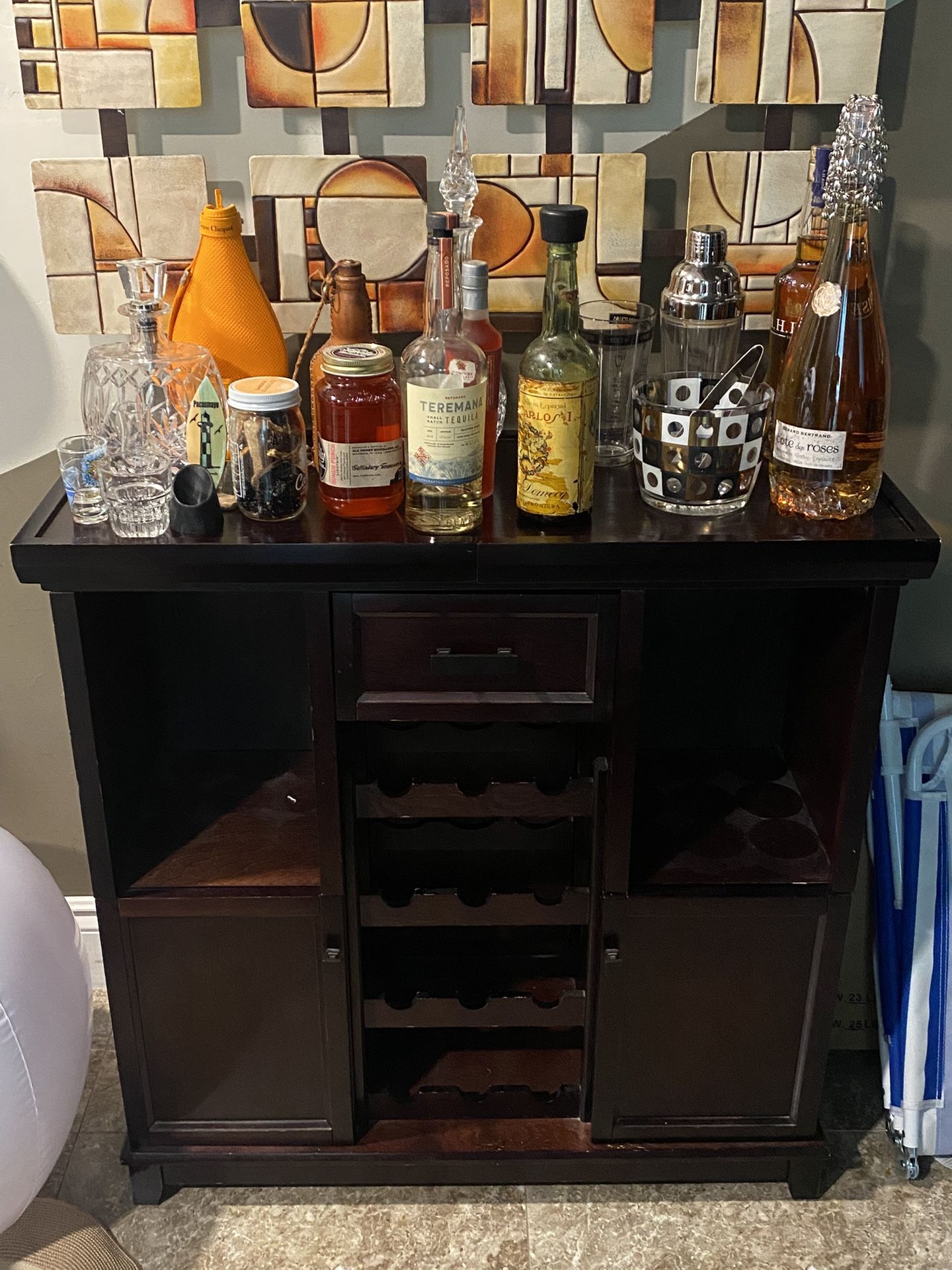 Wooden Bar Cabinet / Wine Storage Unit