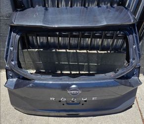 2020 2021 2022 2023 2024 NISSAN ROGUE  TAIL GATE LIFTGATE