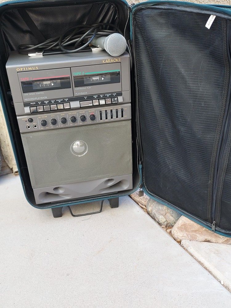 Vintage Karaoke Machine With Dual Cassette Tape Machine
