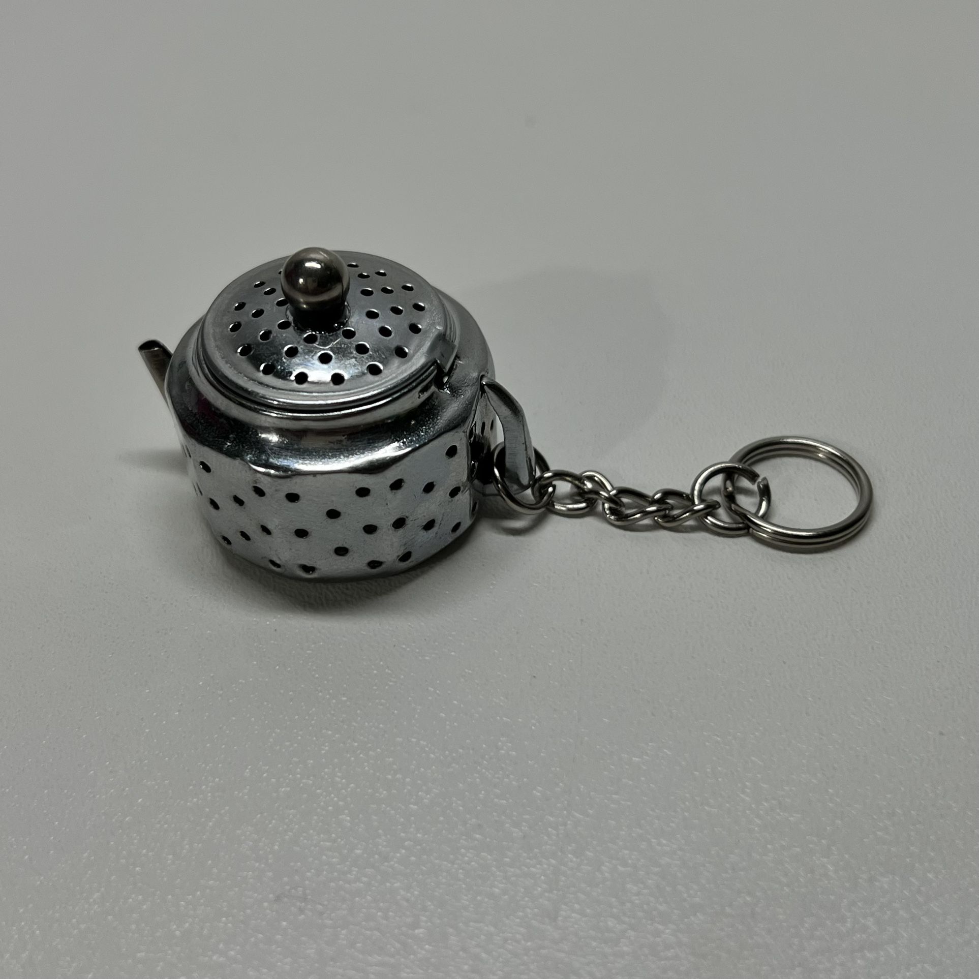 Antique Vintage Style Tea Strainer Infuser Teapot Shape Silver Plated