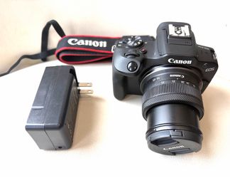 CANON R100 With Lens