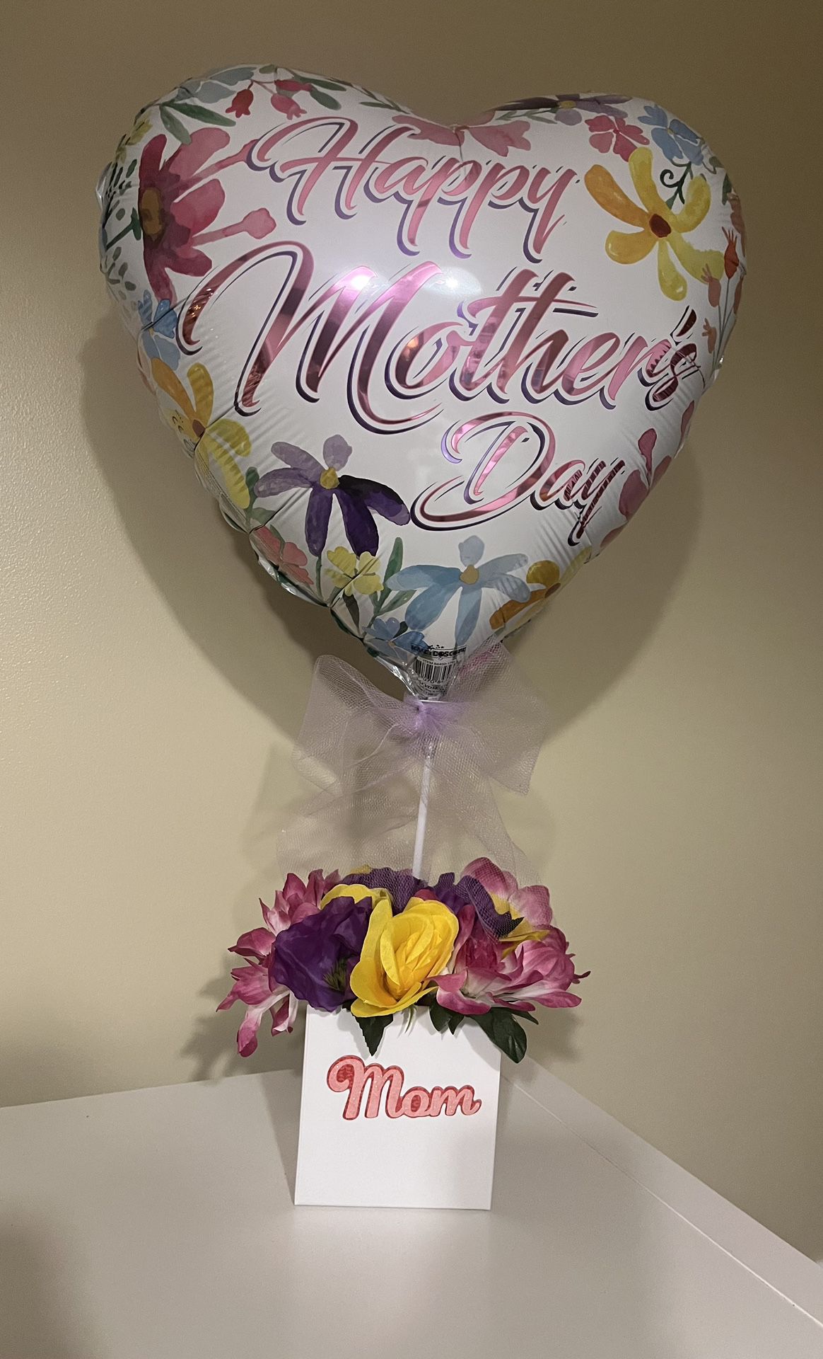 Mother’s Day Balloon bouquet flowers gift