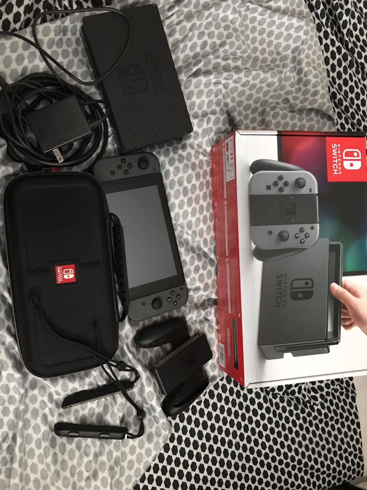 Switch All new with box an case