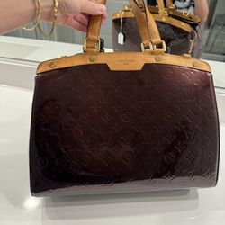 Louis Vuitton Vernis Brea