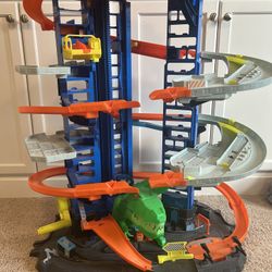 HOT-WHEELS ULTIMATE GARAGE