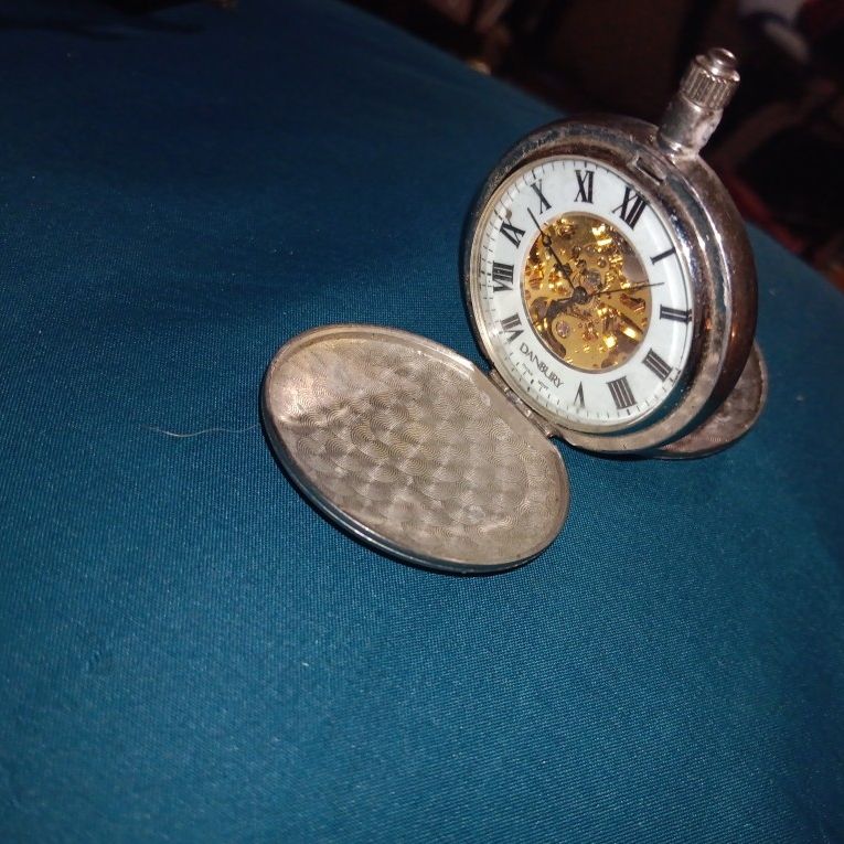 Danbury watch pocket online