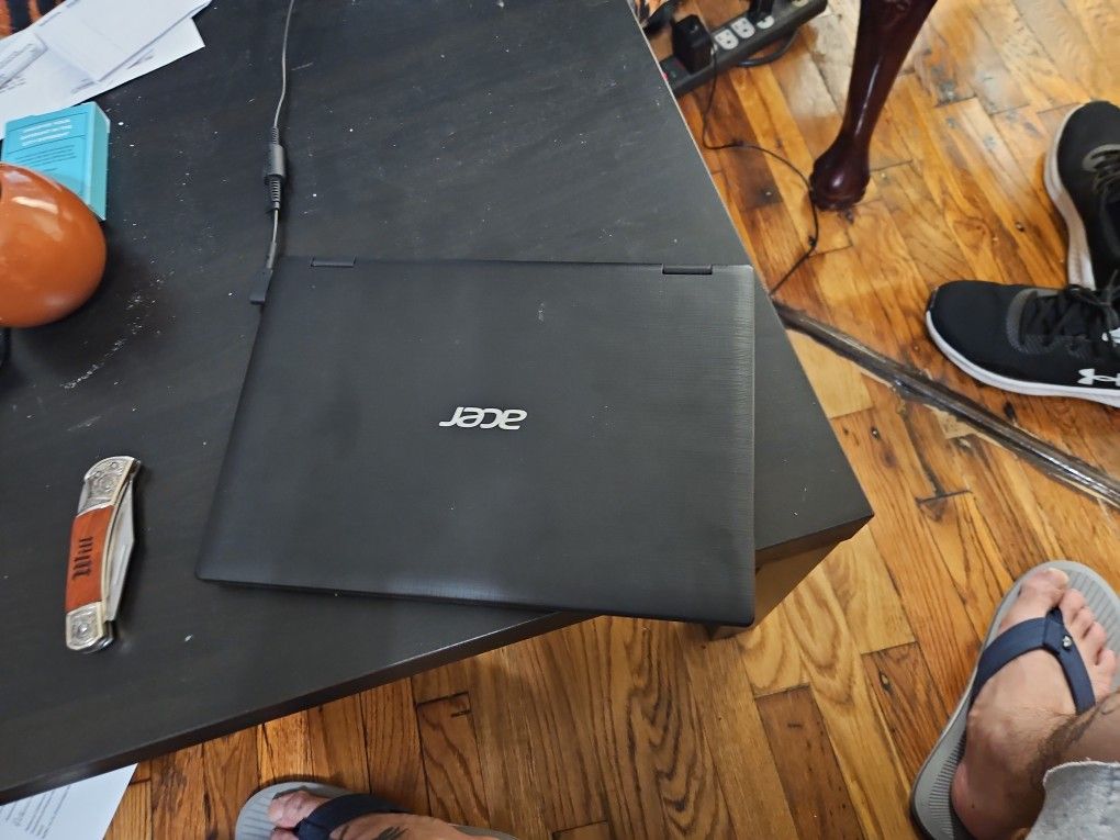 Acer 2-n-1 Laptop/Tablet