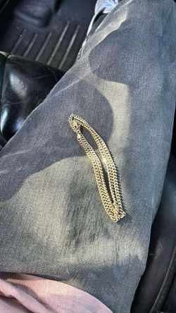 Men’s Gold Cuban Chain