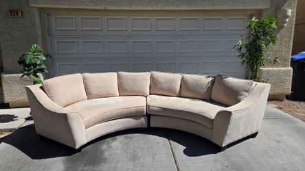 🔥 2 Pieces Sectional Couch GREAT CONDITION