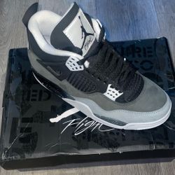 Jordan 4 Retro Fear     