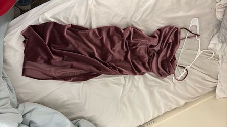 Mauve Velvet Midi Dress with Slit