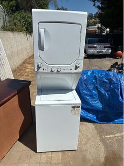 2017 stackable, washer and dryer