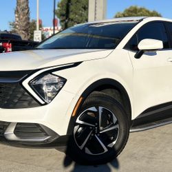 2023 Kia Sportage Hybrid LX