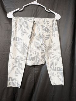 Grey and White Patterned Leggings