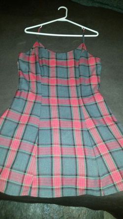 Plaid dress size 7