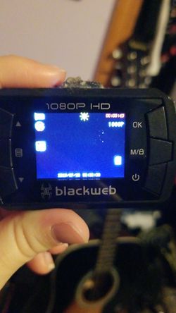 Black web dash camera