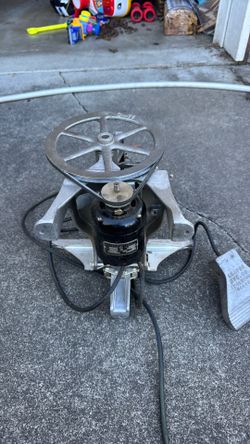 Beaver Mfg. Co. Rapid Saw Set Model 22 Electric Bench Grinder, Manual Control