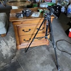 Canon EOS Rebel With Tripod 