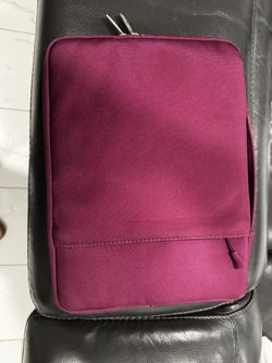 Wine / Deep Purple Laptop Sleeve – Like New