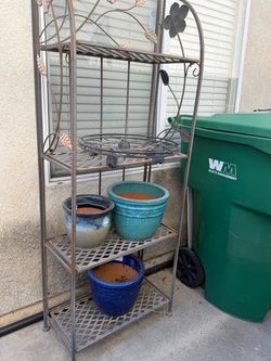 Outdoor Metal Plant Stand Rack and pots