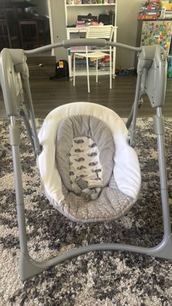 Gracias baby adjustable baby swing