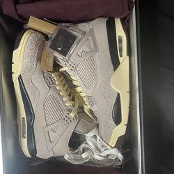 Jordan retro 4 size 9.5