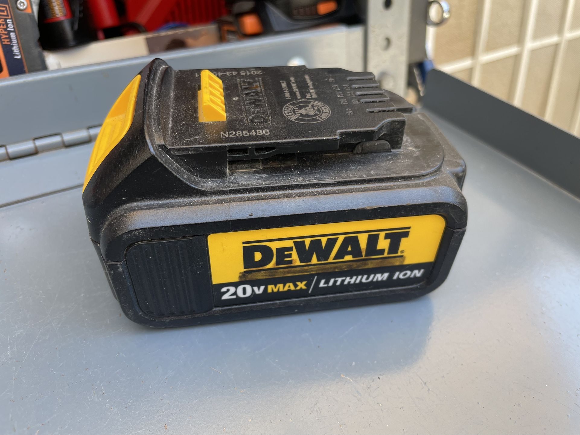 Dewalt 20v Battery 3.0 Ah