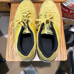 Saucony XT- 600 Yellow/Gum Size 13 Men’s shoes